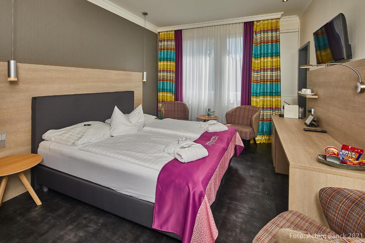 Neues Parkhotel Neumünster Exteriör bild
