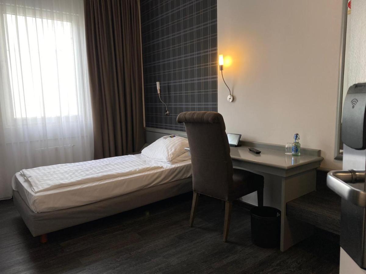 Neues Parkhotel Neumünster Exteriör bild