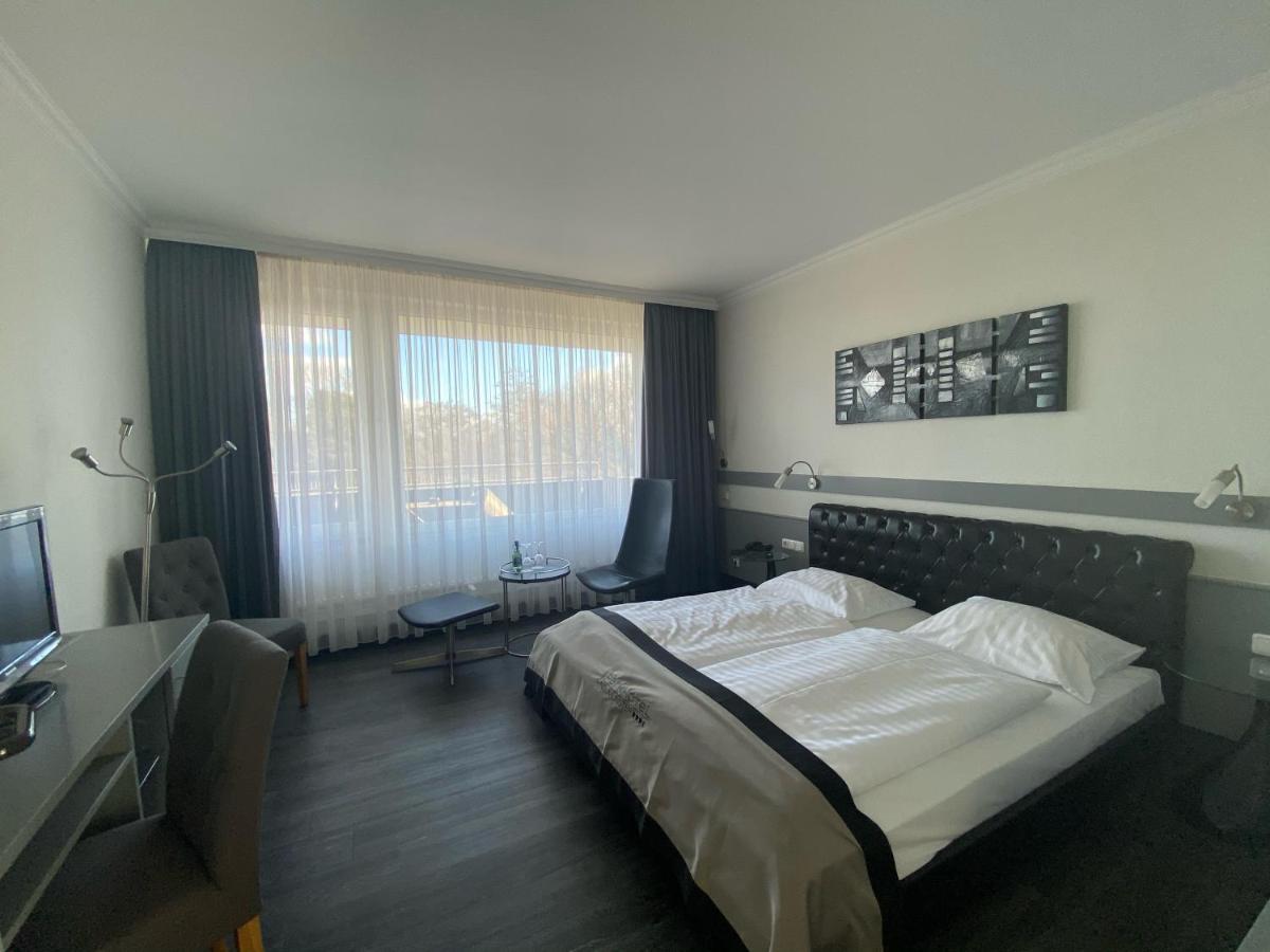 Neues Parkhotel Neumünster Exteriör bild