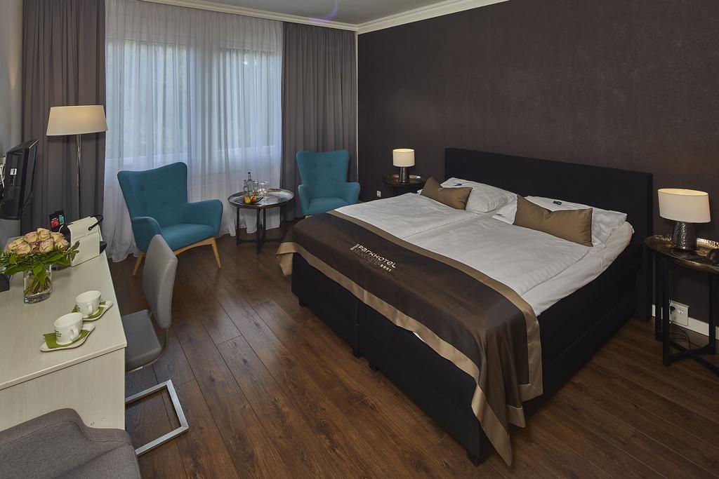 Neues Parkhotel Neumünster Exteriör bild